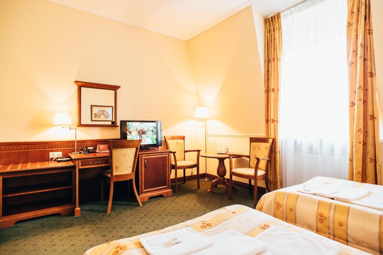 Hotel Sv. Ludmila Skalica Exterior foto